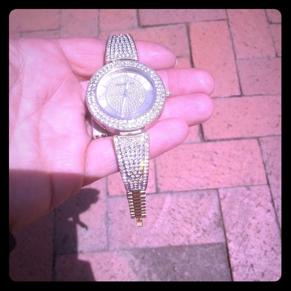 Woman's Gino Milano watch